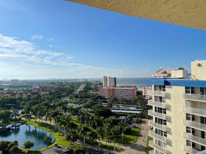 Beautiful Penthouse Condo Fort Myers Beach Exterior foto